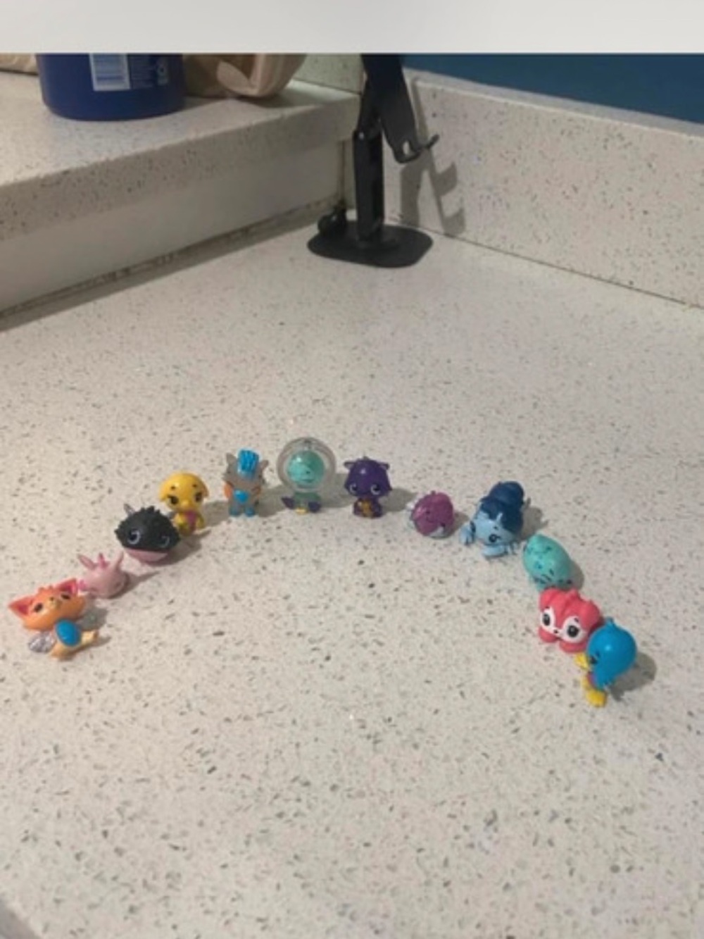 Colorful Mini Sea Creature Figurine Set - Blue, Pink, Yellow, Purple